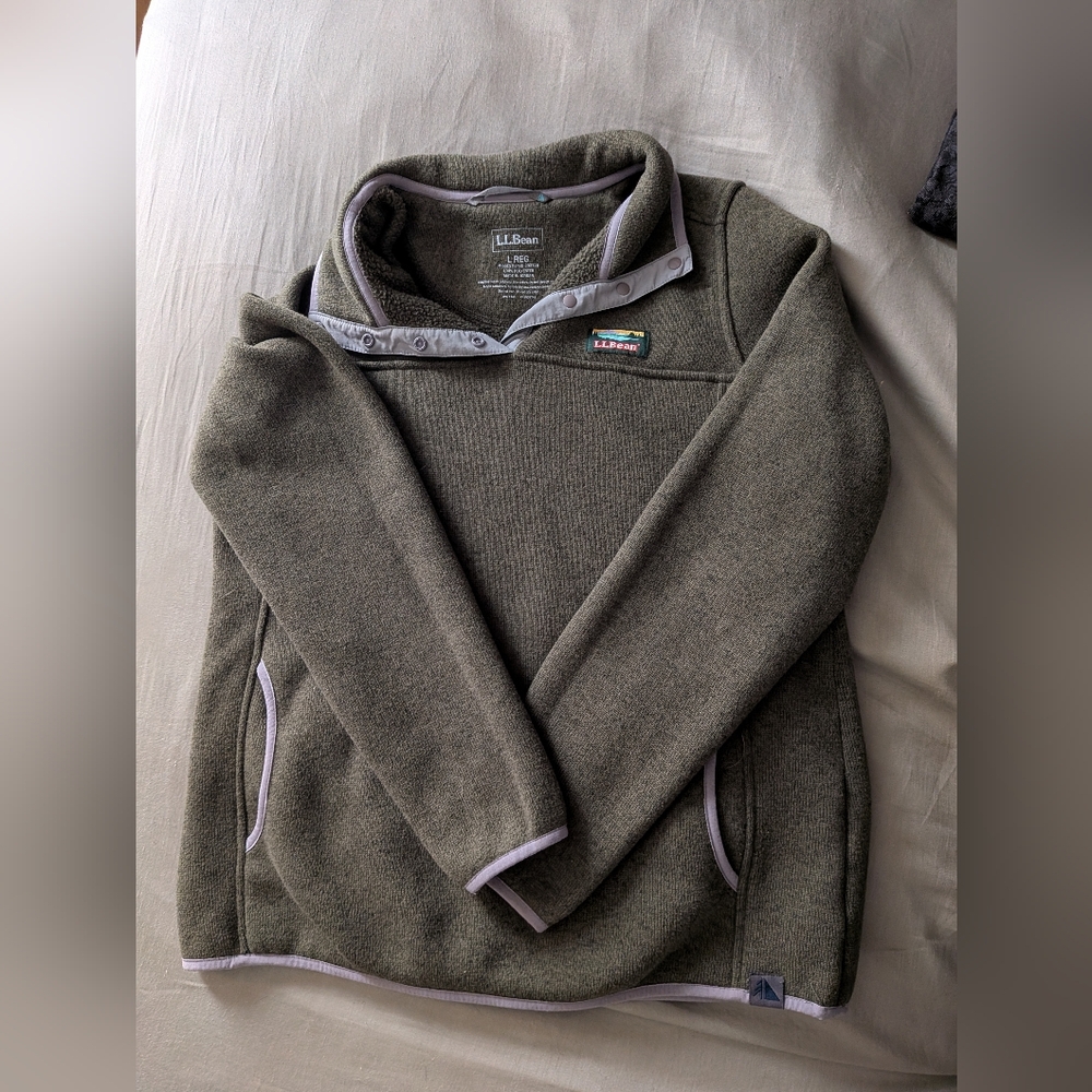 L.L. Bean Forest Green Crewneck Sweater